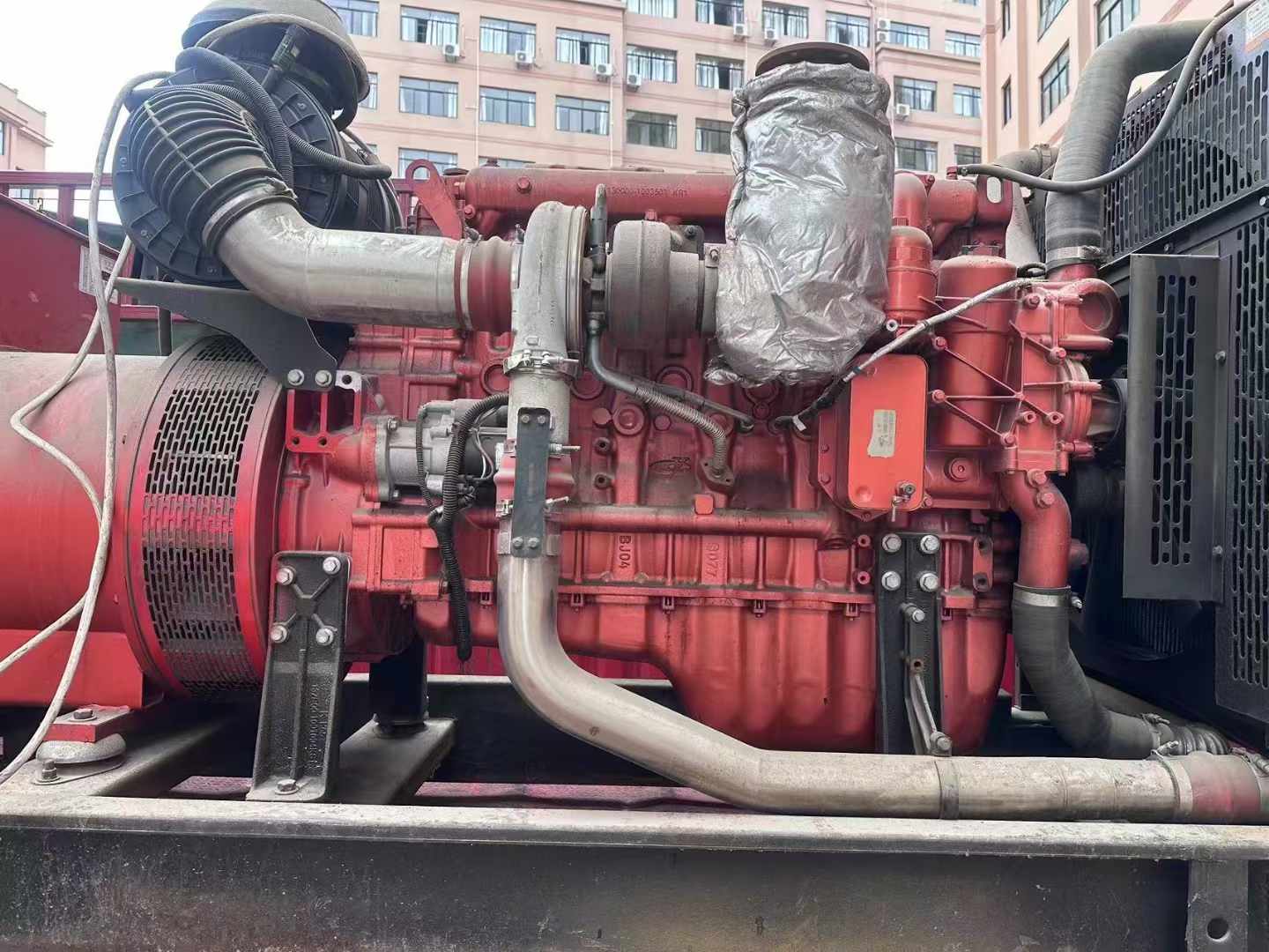 乐安如何选择适合 600kW 柴油发电机组的过载保护器？