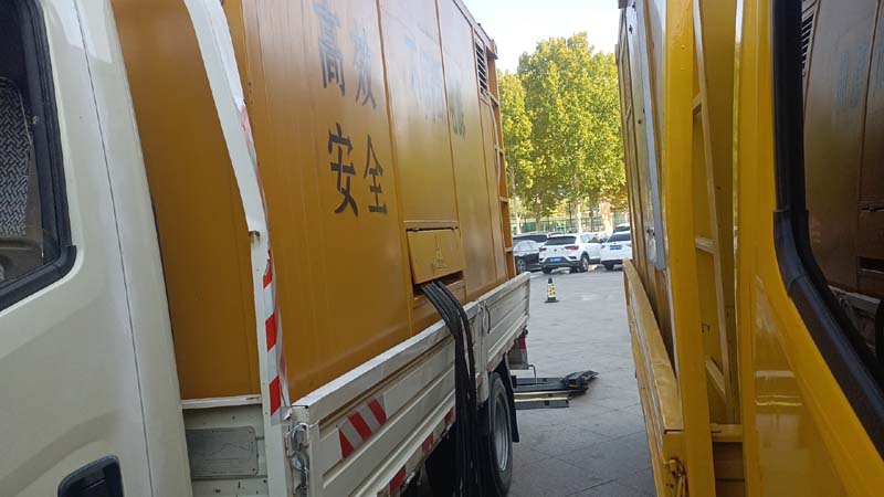 乐安如何判断柴油发电机组和UPS电源的切换时间是否符合要求？
