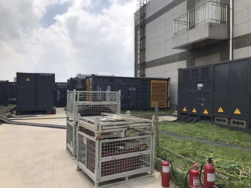 乐安除了定期检查，还有哪些方法可以及时发现接触式转速表探头的磨损？